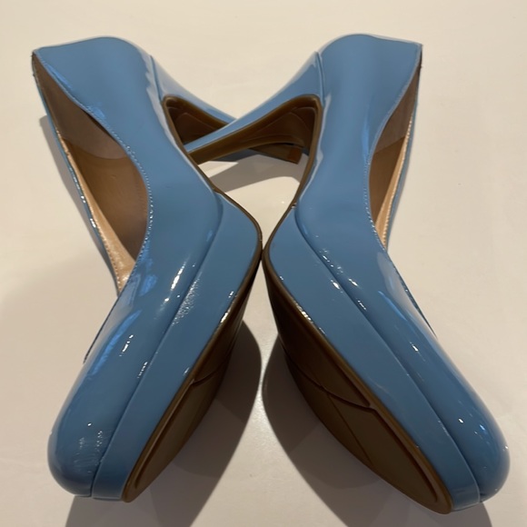 (2/$50) Marc Fisher Powder Blue Patent Heels - 7.5 - Picture 13 of 13